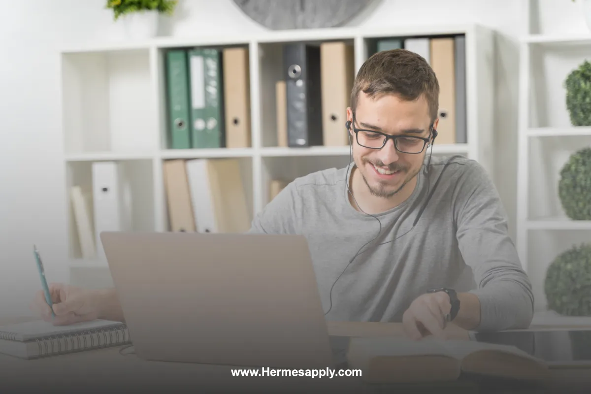 برای کار در کشور ایسلند باید با چه زبانی آشنایی داشته باشیم؟